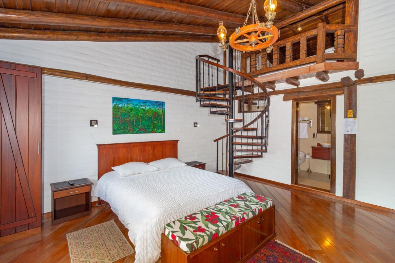 Hotel Ile Banos  Bagian luar foto