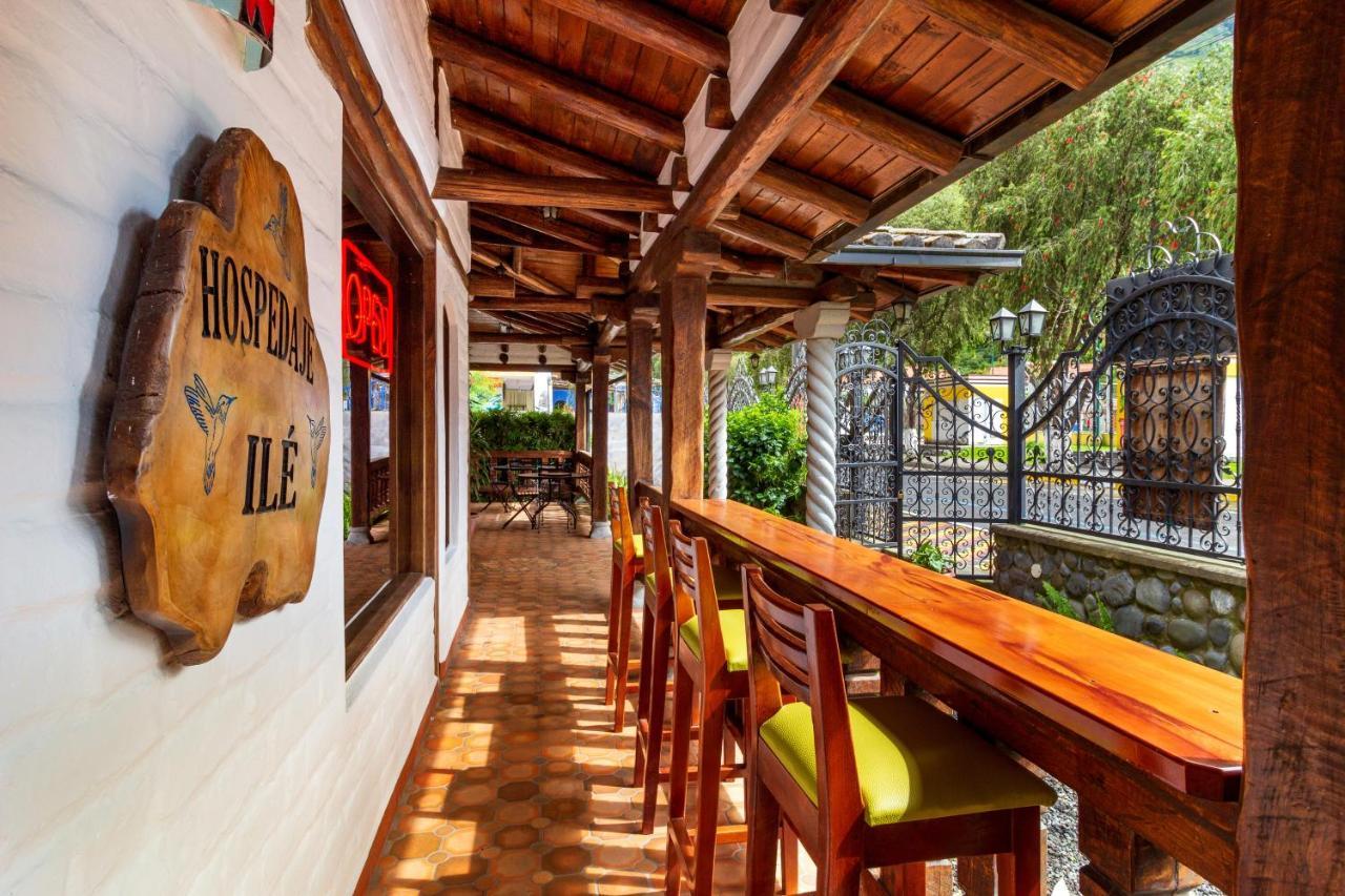 Hotel Ile Banos  Bagian luar foto